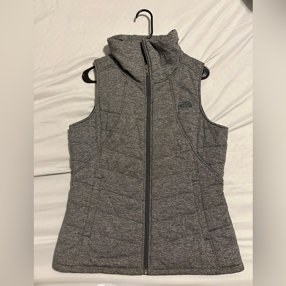 The North Face Women’s Vest Size Large Heather Gray